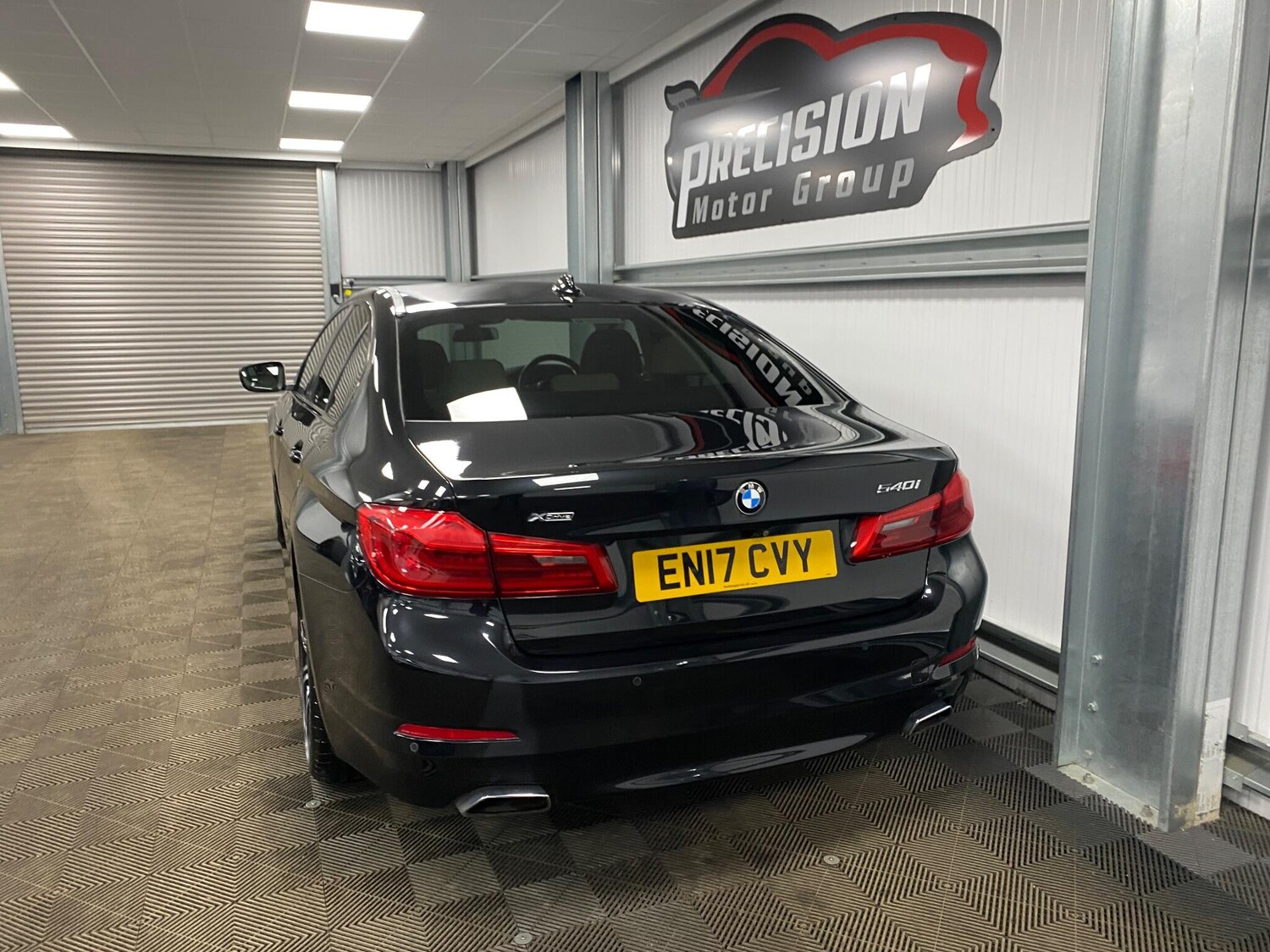 Used BMW 5 Series 2017 for sale - 76926407: Photo 24