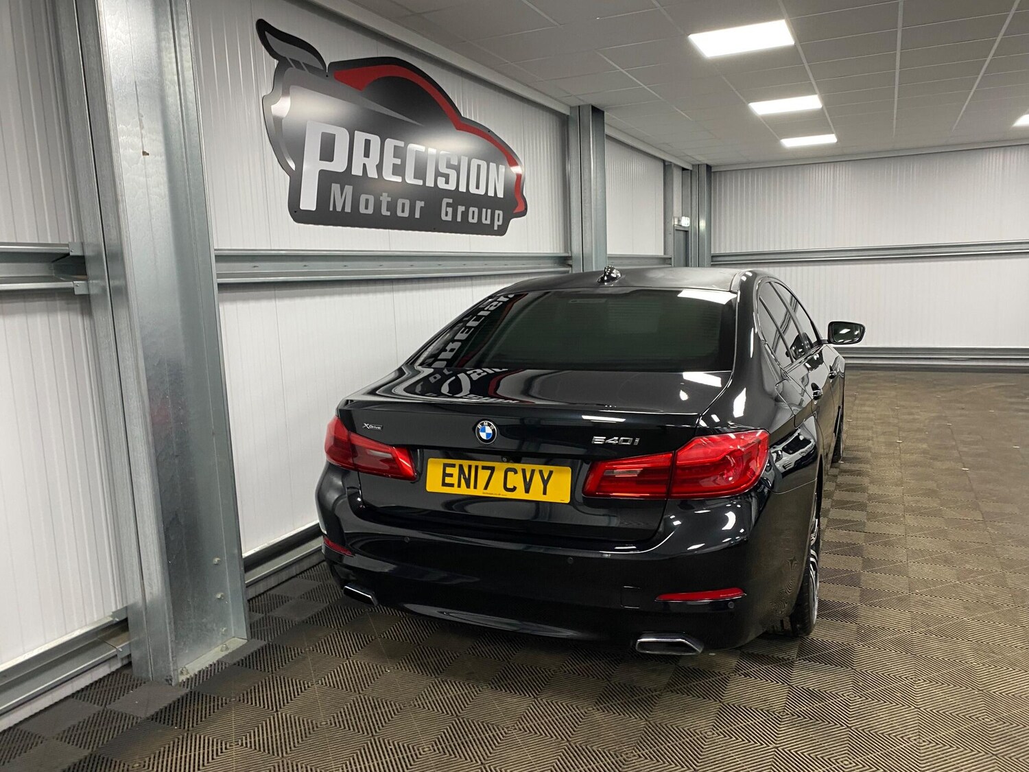 Used BMW 5 Series 2017 for sale - 76926407: Photo 28