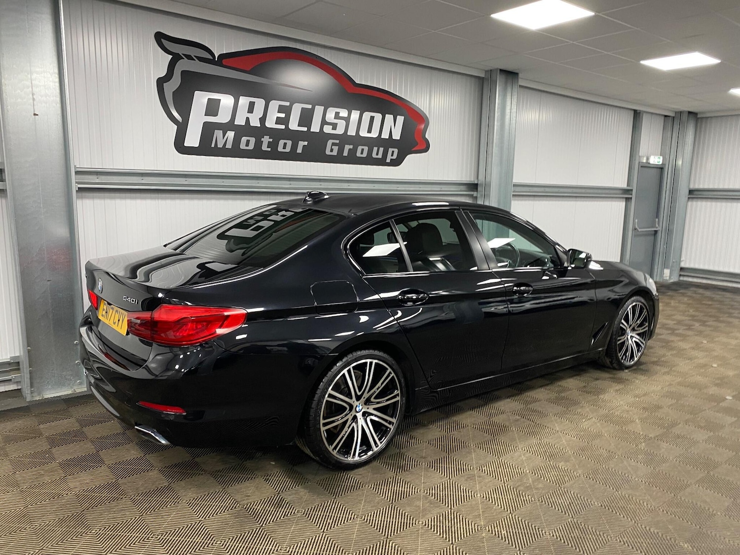 Used BMW 5 Series 2017 for sale - 76926407: Photo 33