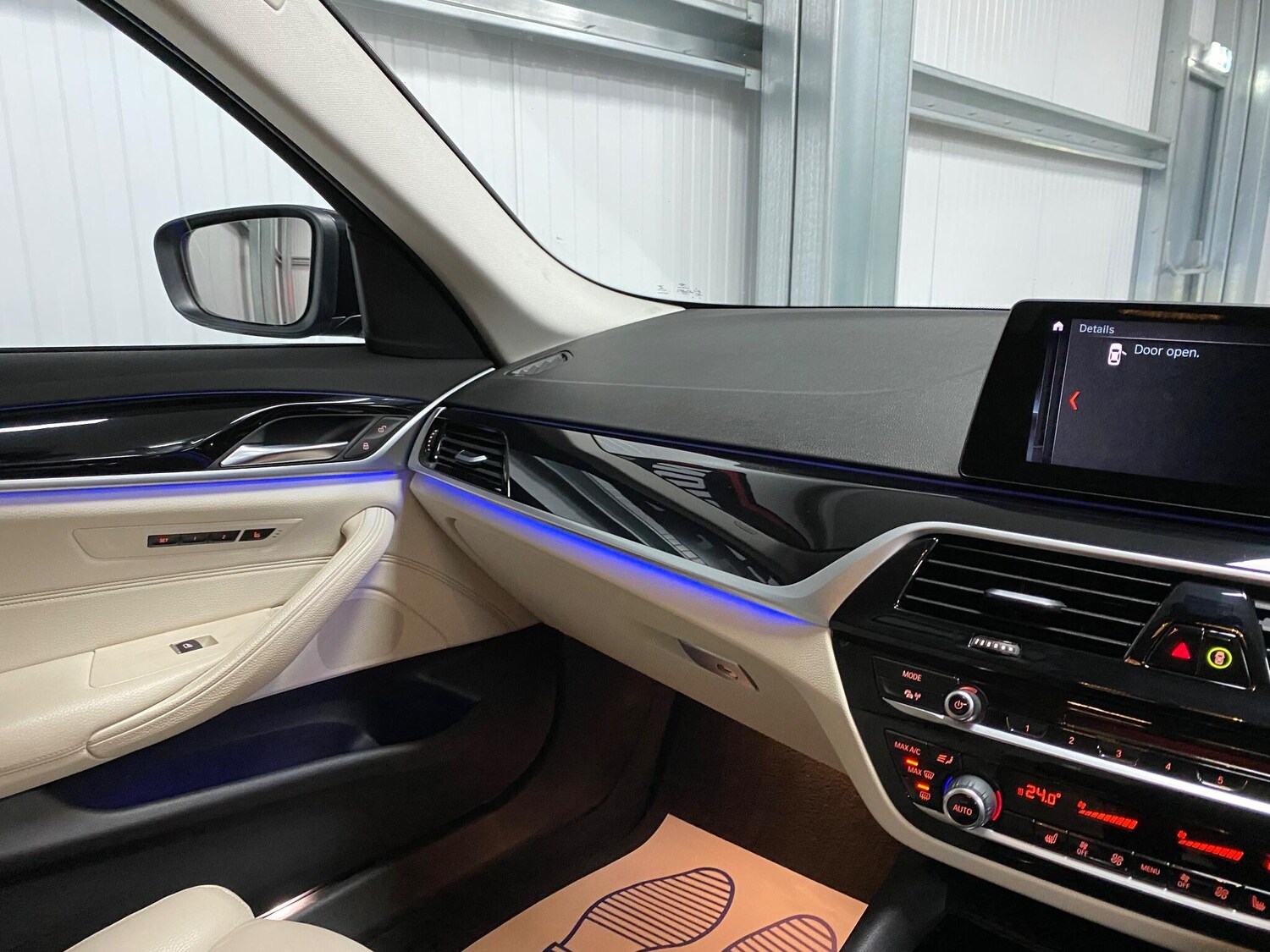 Used BMW 5 Series 2017 for sale - 76926407: Photo 39