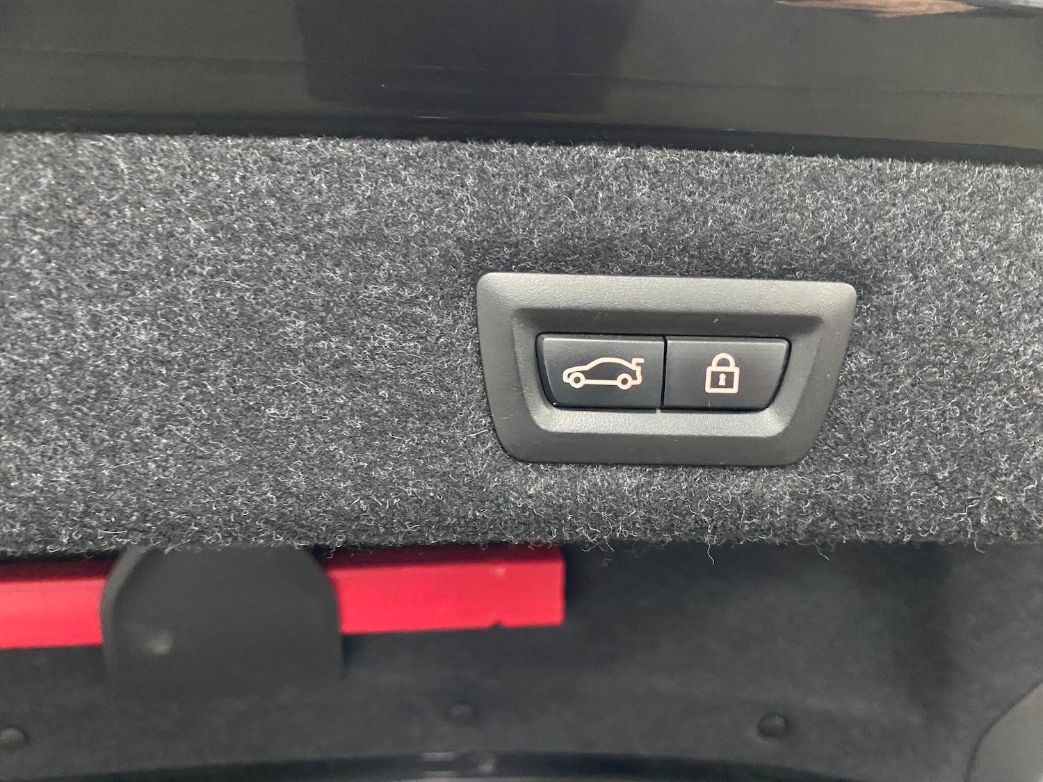 Used BMW 5 Series 2017 for sale - 76926407: Photo 43