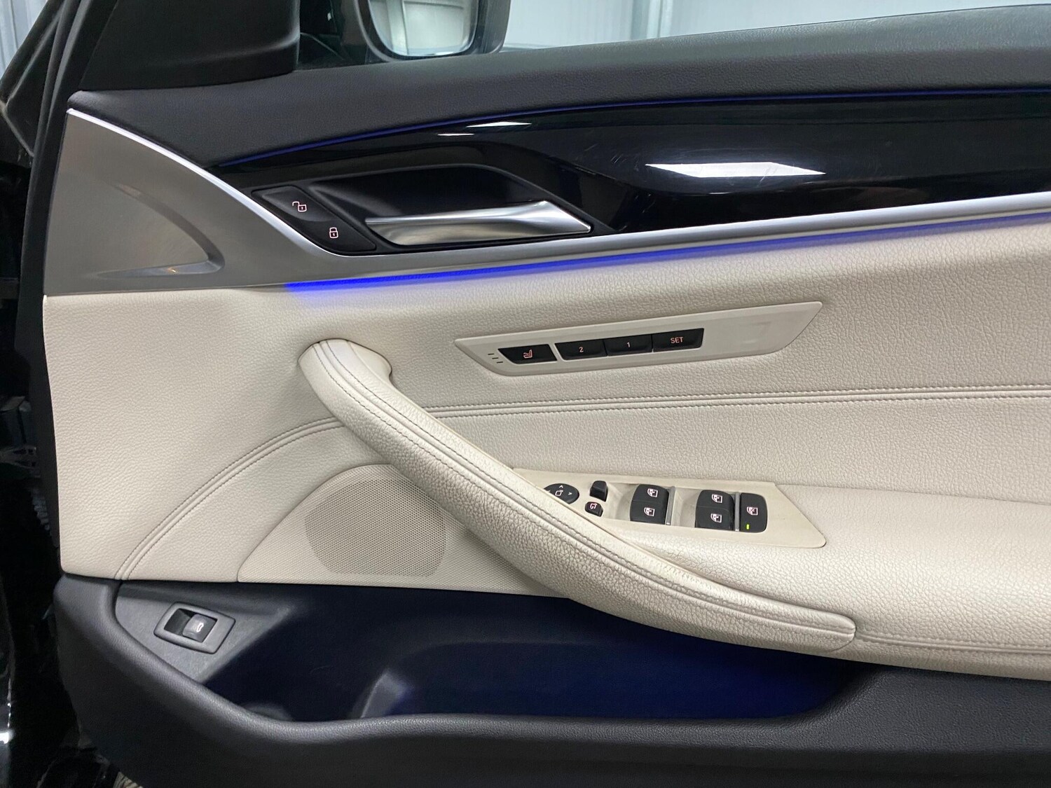 Used BMW 5 Series 2017 for sale - 76926407: Photo 50