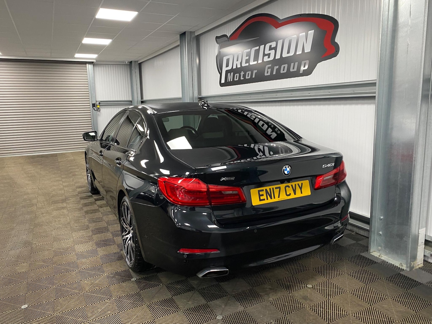 Used BMW 5 Series 2017 for sale - 76926407: Photo 7