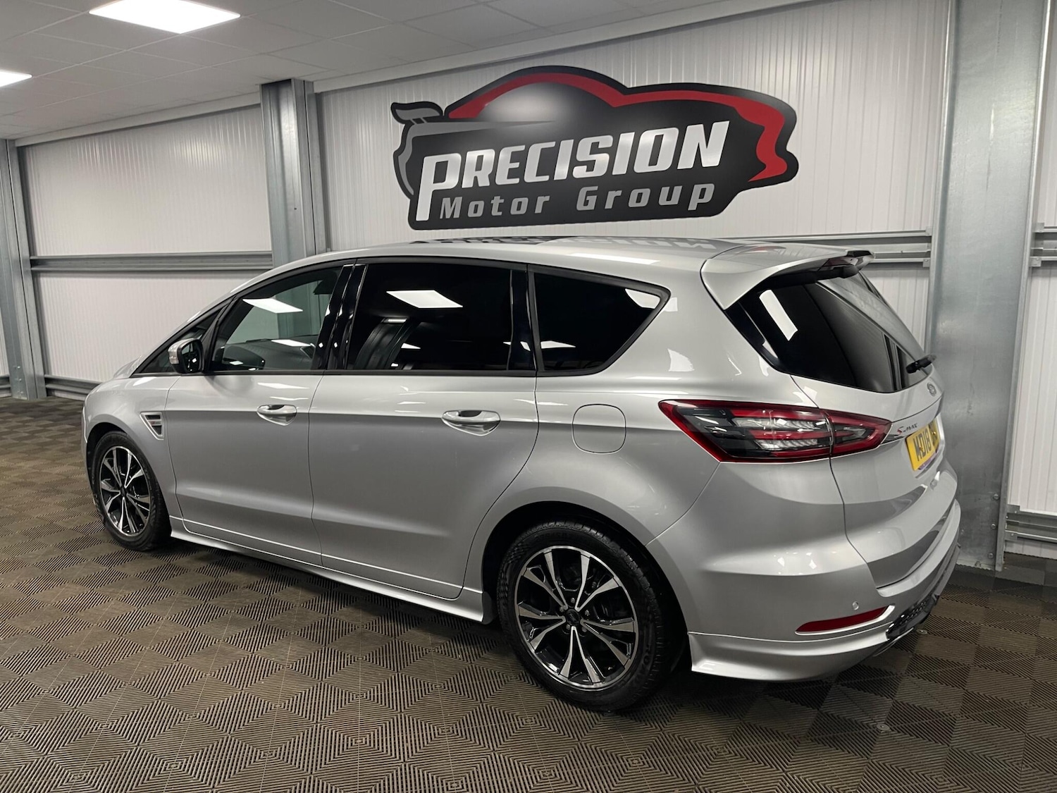 Used Ford S-Max 2018 for sale - 77853789: Photo 16