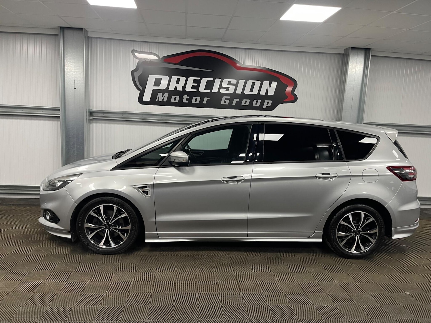 Used Ford S-Max 2018 for sale - 77853789: Photo 19