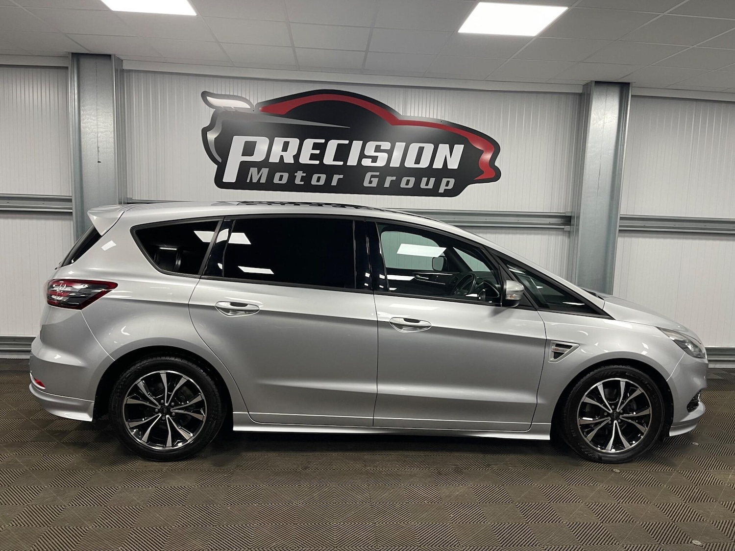 Used Ford S-Max 2018 for sale - 77853789: Photo 34