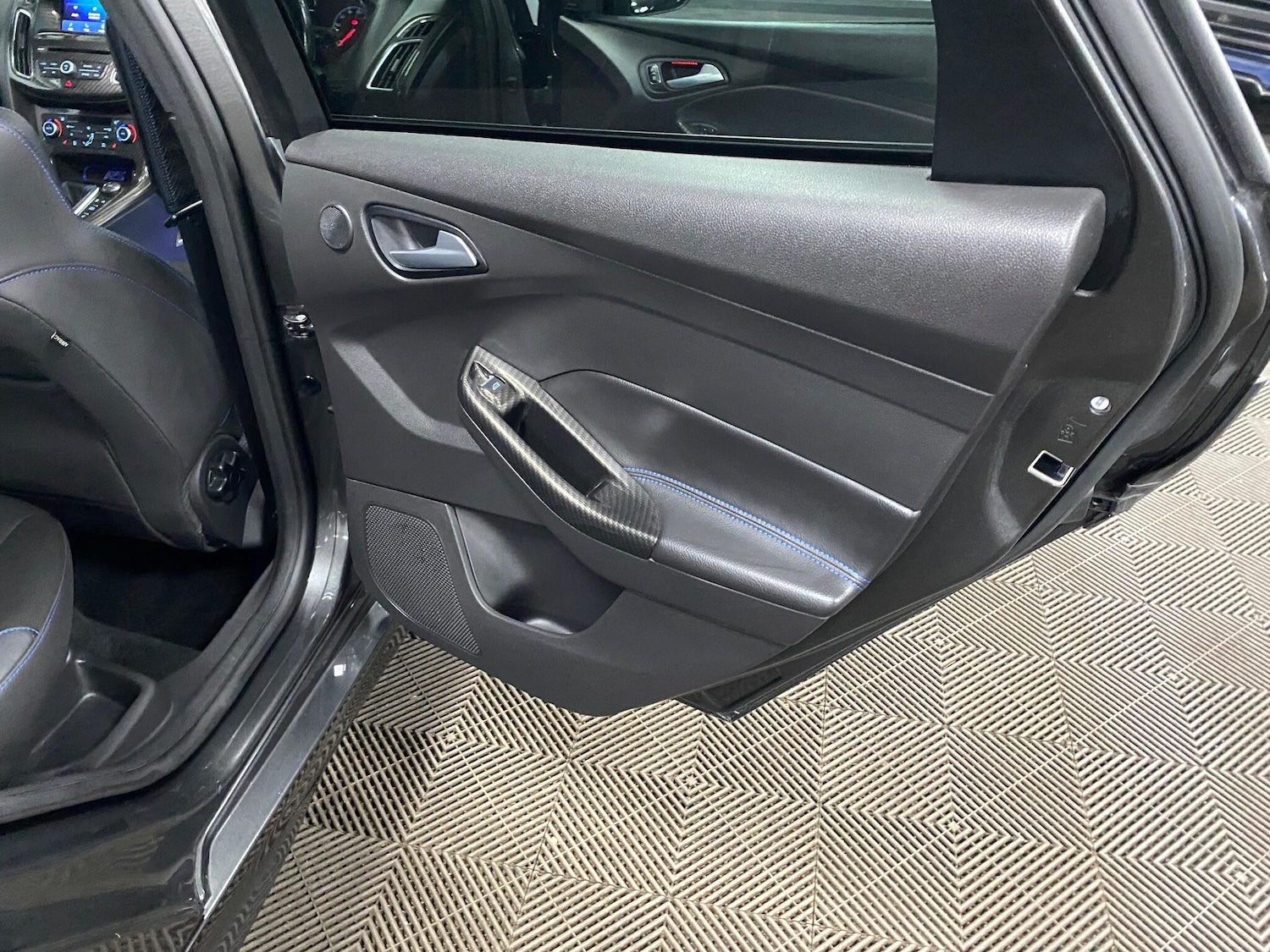 Used Ford Focus 2017 for sale - 76538636: Photo 39