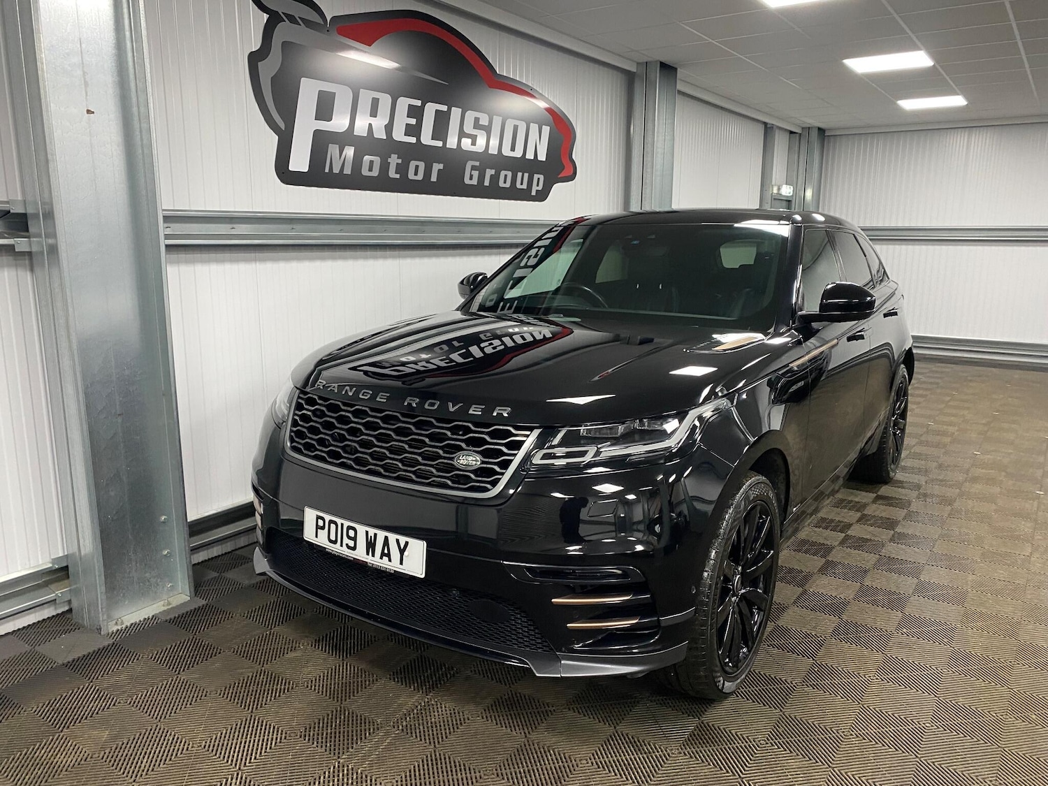 Used Land Rover Range Rover Velar 2019 for sale - 77229890: Photo 10
