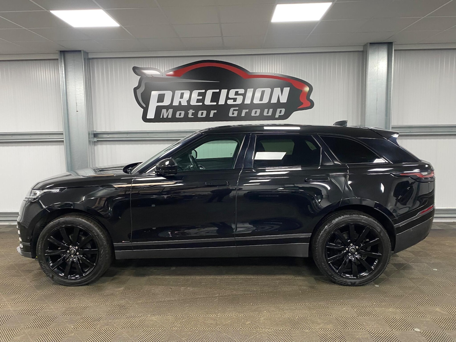 Used Land Rover Range Rover Velar 2019 for sale - 77229890: Photo 14