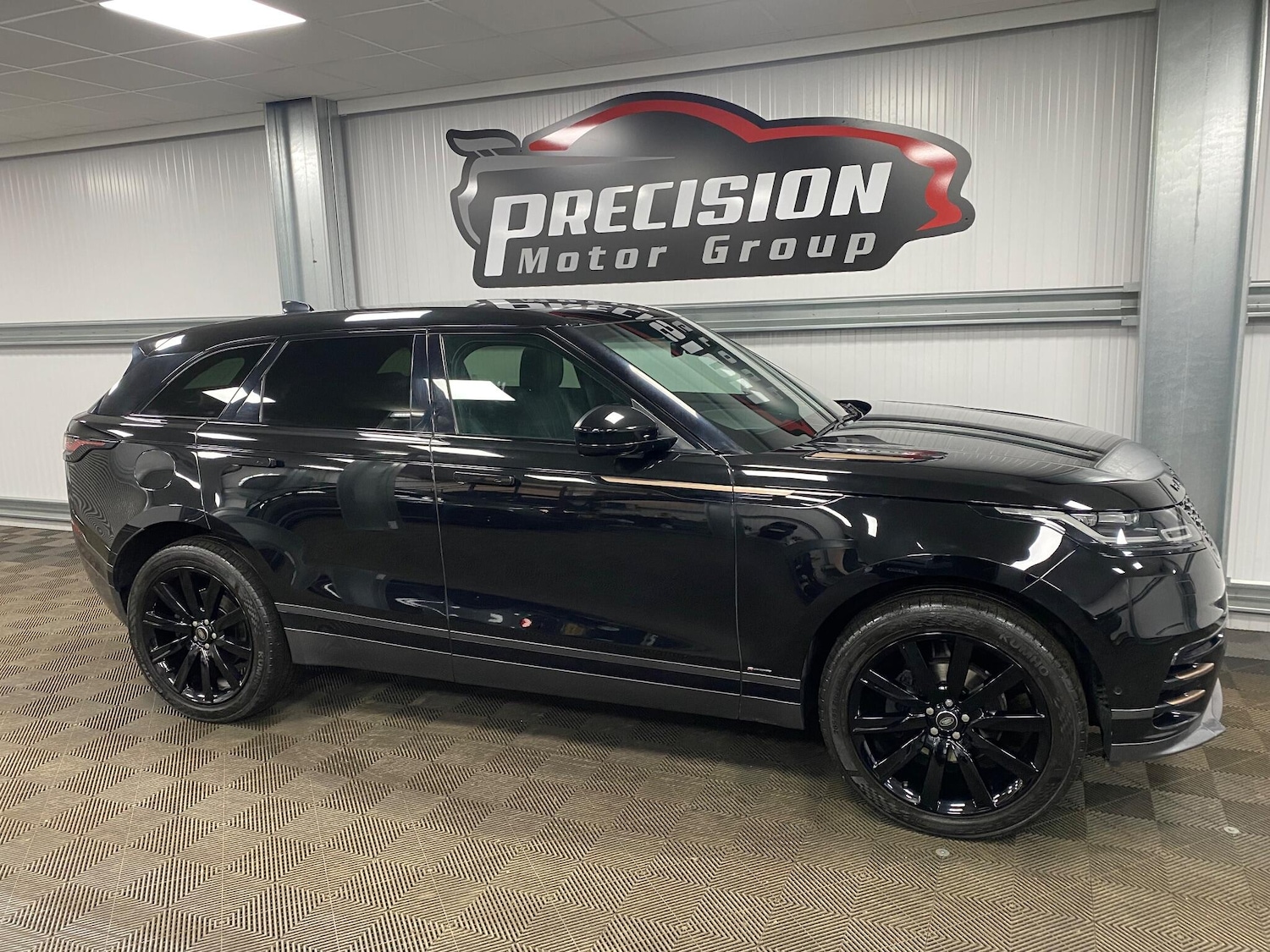 Used Land Rover Range Rover Velar 2019 for sale - 77229890: Photo 27