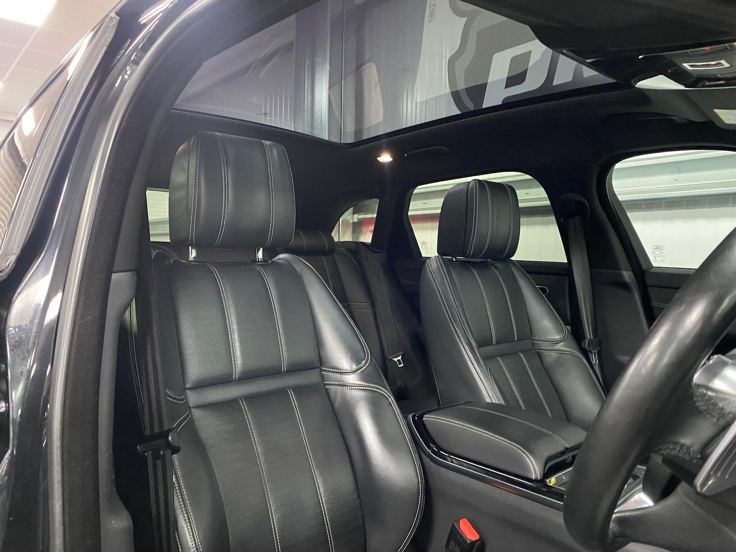 Used Land Rover Range Rover Velar 2019 for sale - 77229890: Photo 33