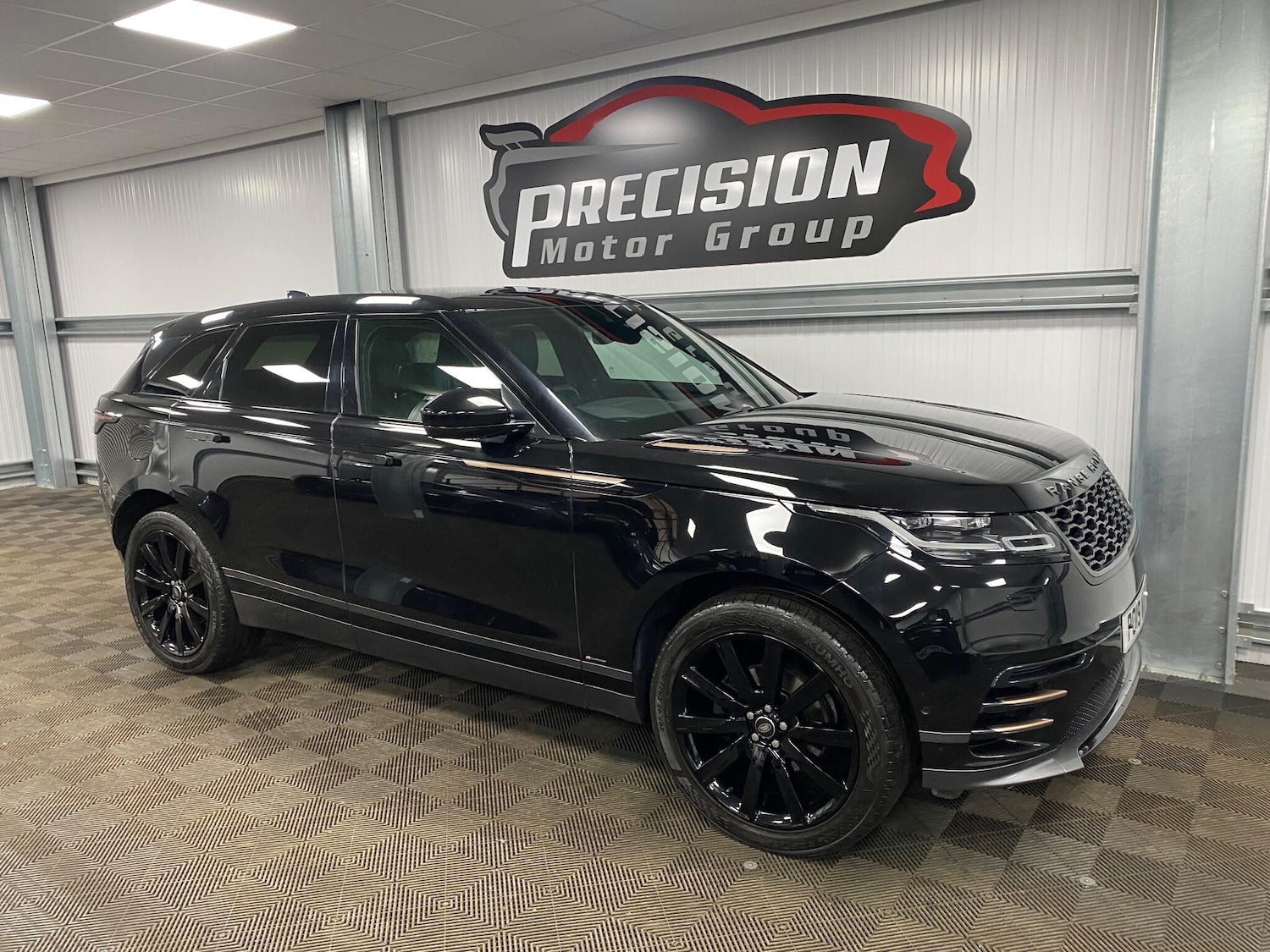 Used Land Rover Range Rover Velar 2019 for sale - 77229890: Photo 4