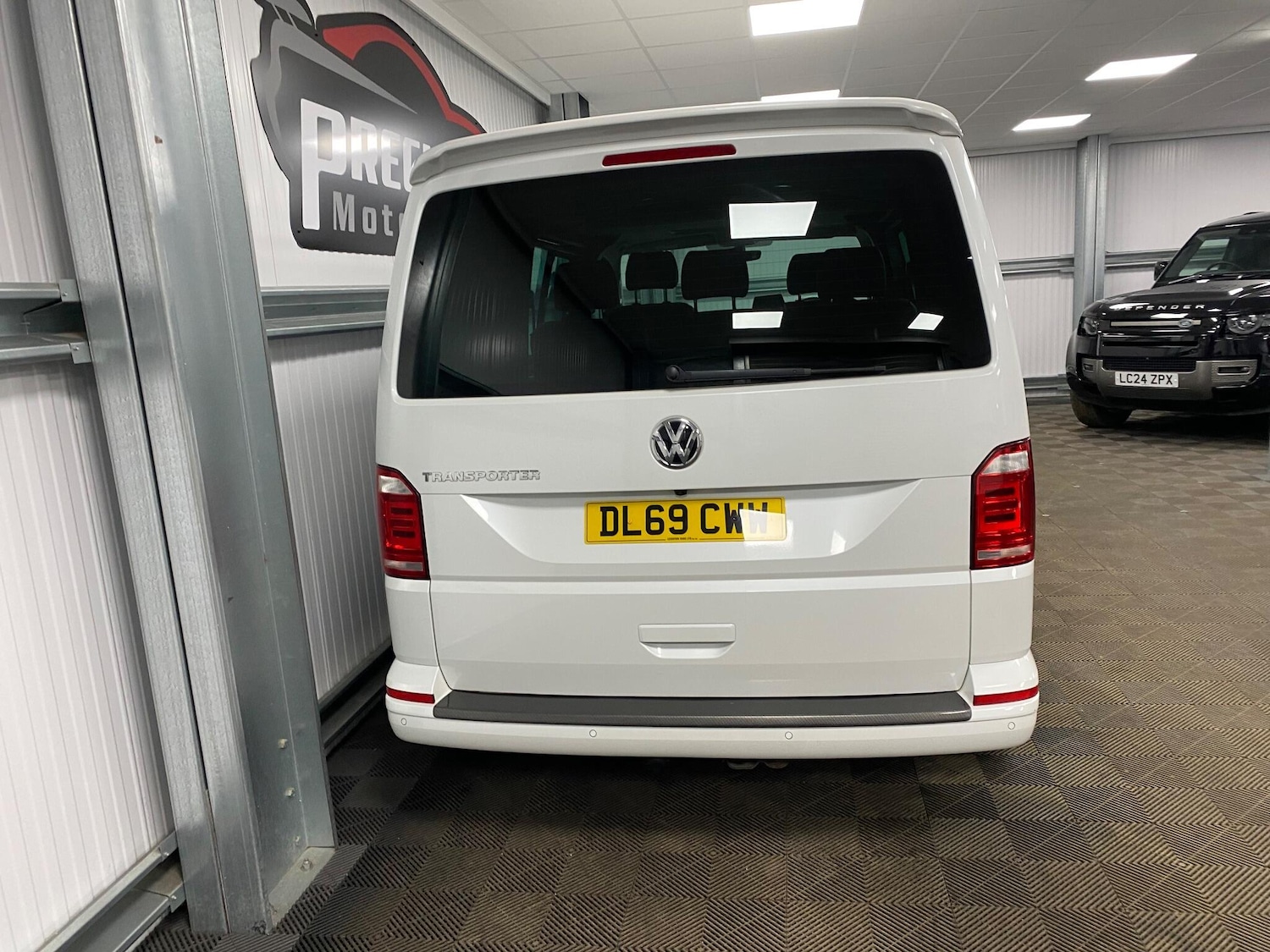 Used Volkswagen Transporter for sale - 77175566: Photo 24