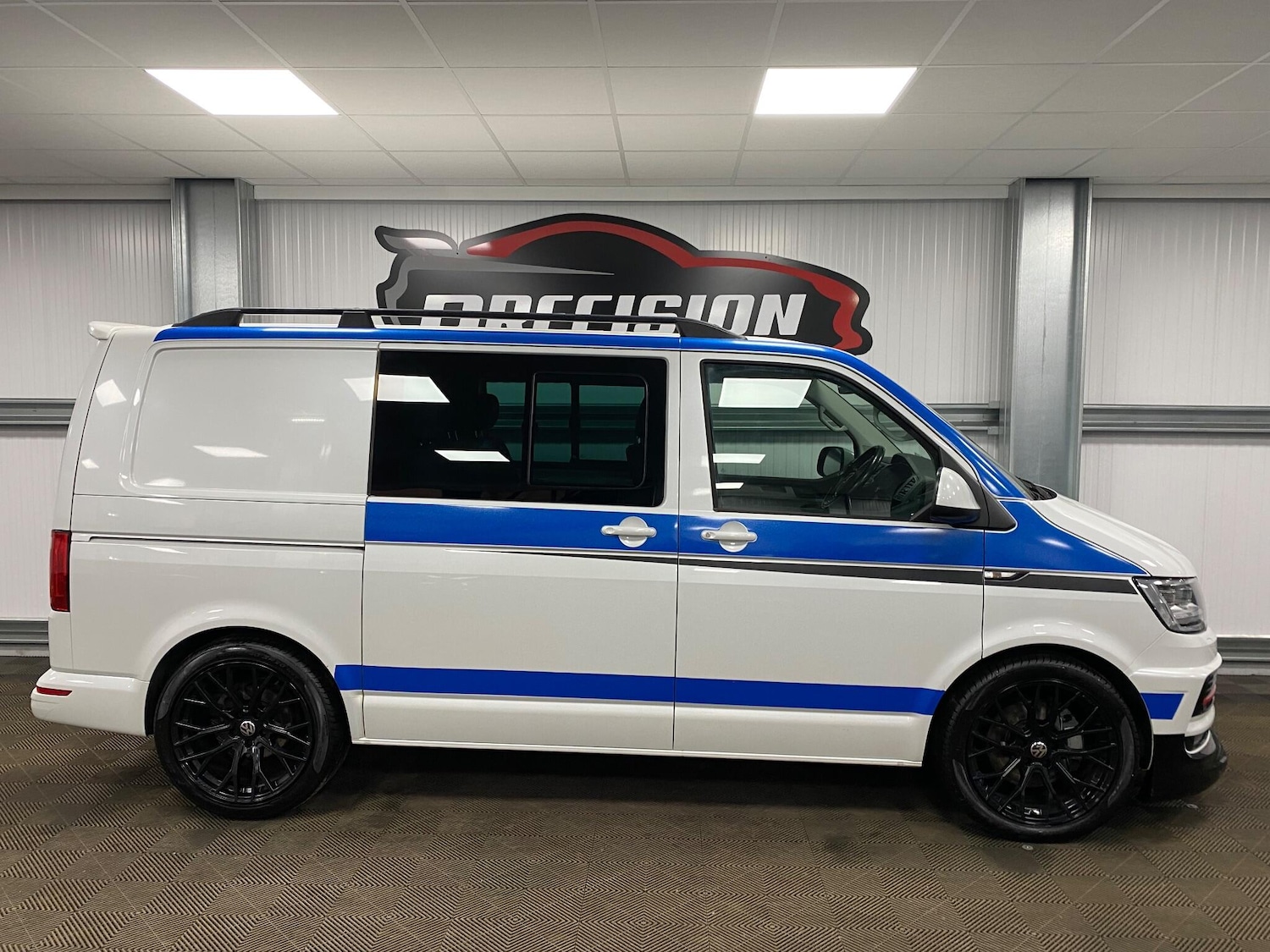 Used Volkswagen Transporter for sale - 77175566: Photo 27