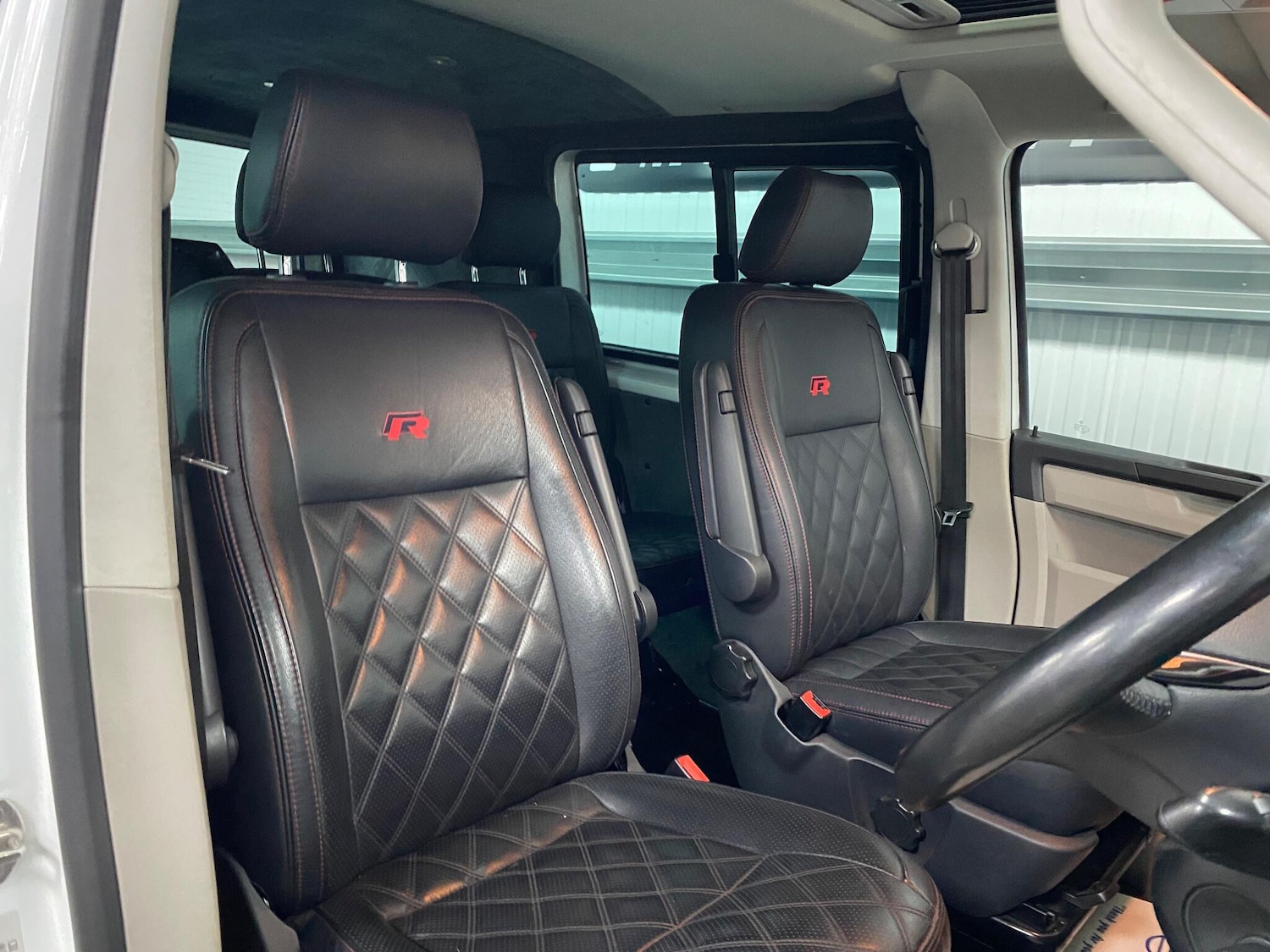 Used Volkswagen Transporter for sale - 77175566: Photo 32