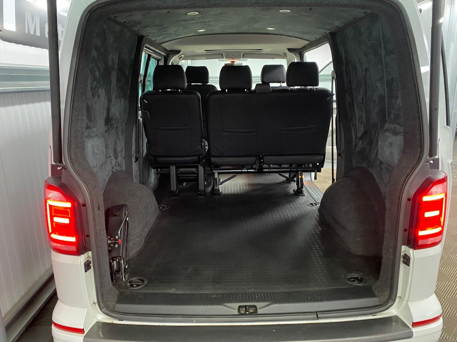 Used Volkswagen Transporter for sale - 77175566: Photo 41