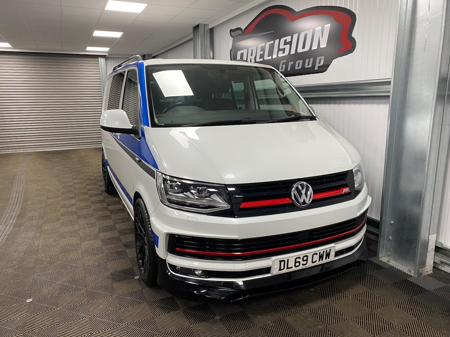 Used Volkswagen Transporter for sale - 77175566: Photo 5