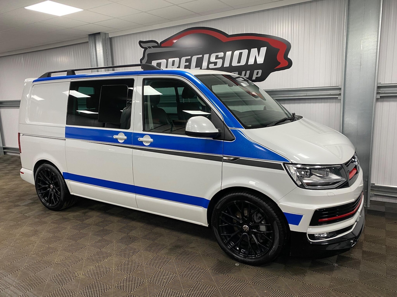 Used Volkswagen Transporter for sale - 77175566: Photo 6