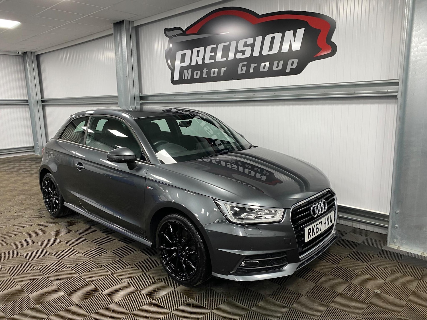 Used Audi A1 2017 for sale - 76423034: Photo 2