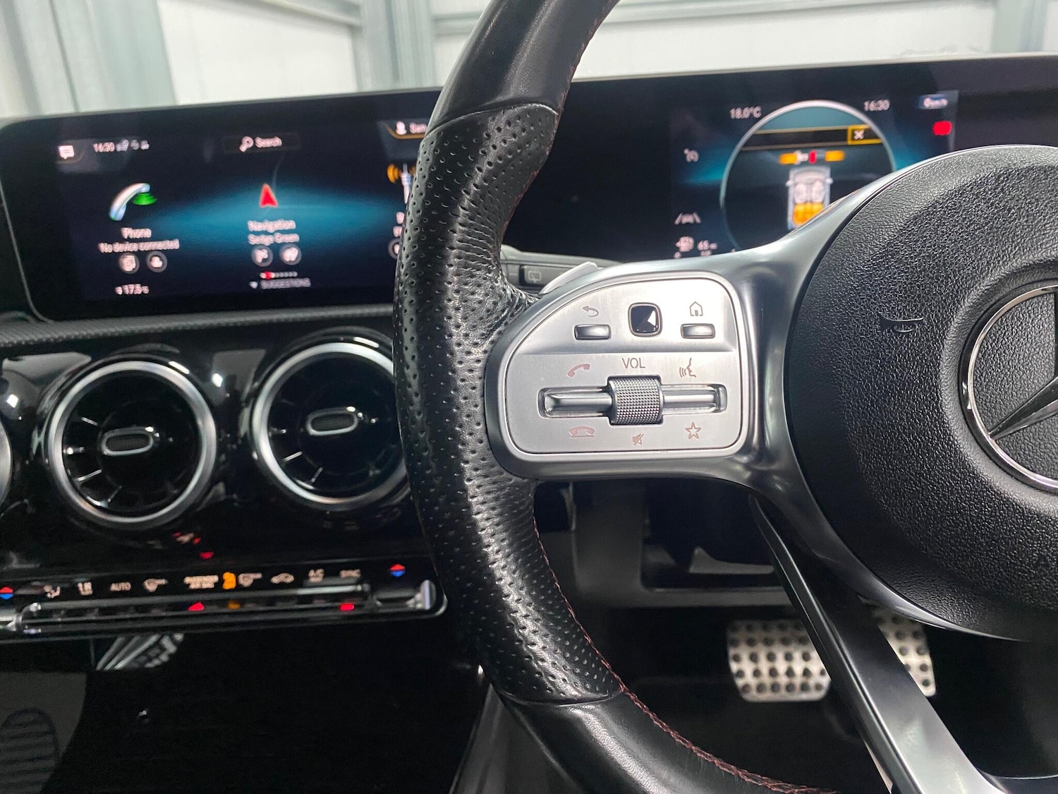 Used Mercedes-Benz A-Class 2019 for sale - 76499476: Photo 41