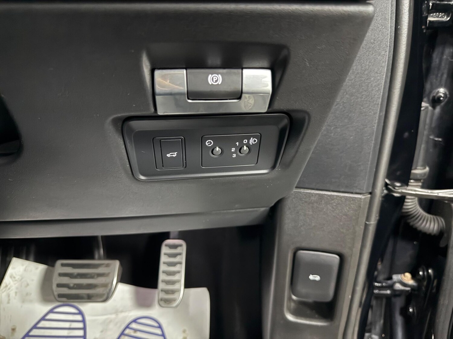 Vehicle 35