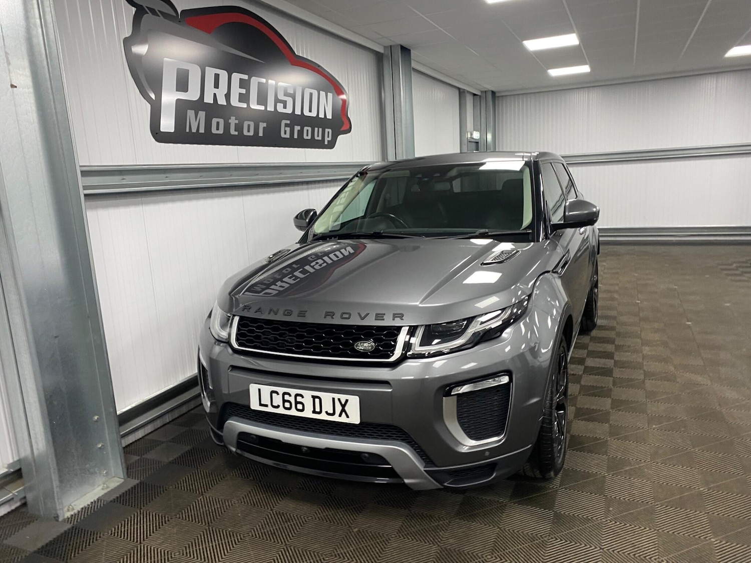 Used Land Rover Range Rover Evoque 2016 for sale - 77175557: Photo 6