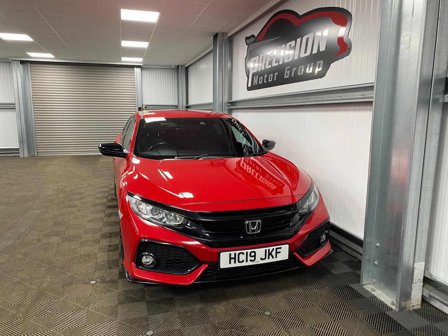 Used Honda Civic 2019 for sale - 77016198: Photo 3