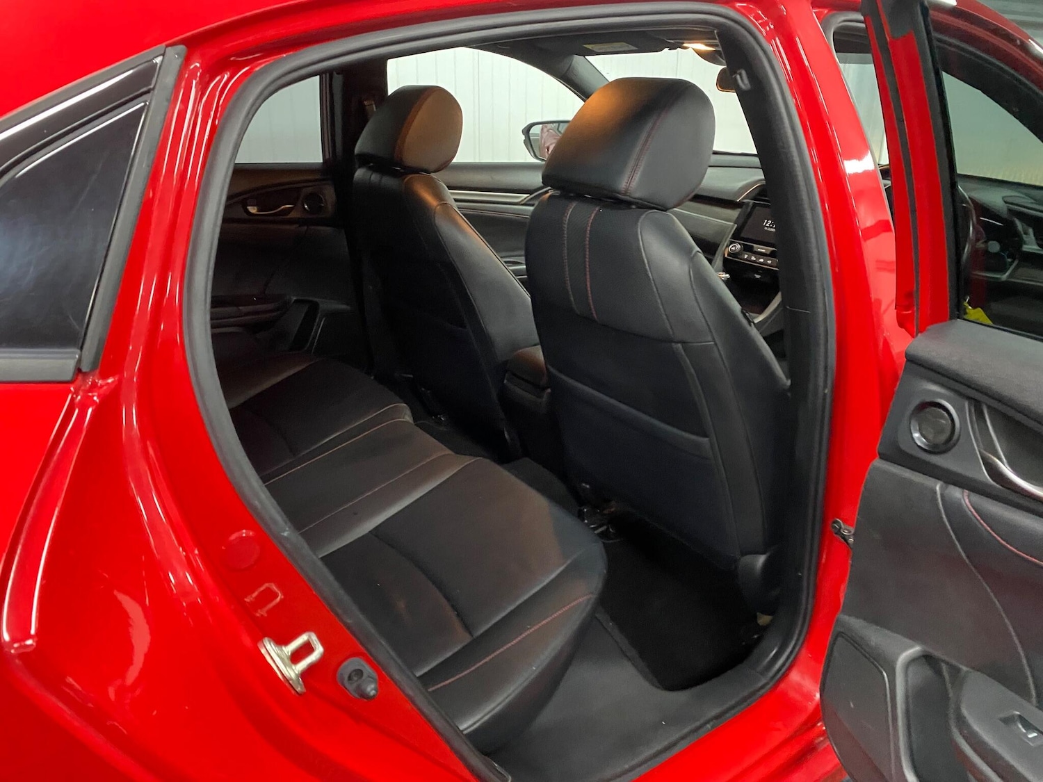 Used Honda Civic 2019 for sale - 77016198: Photo 34