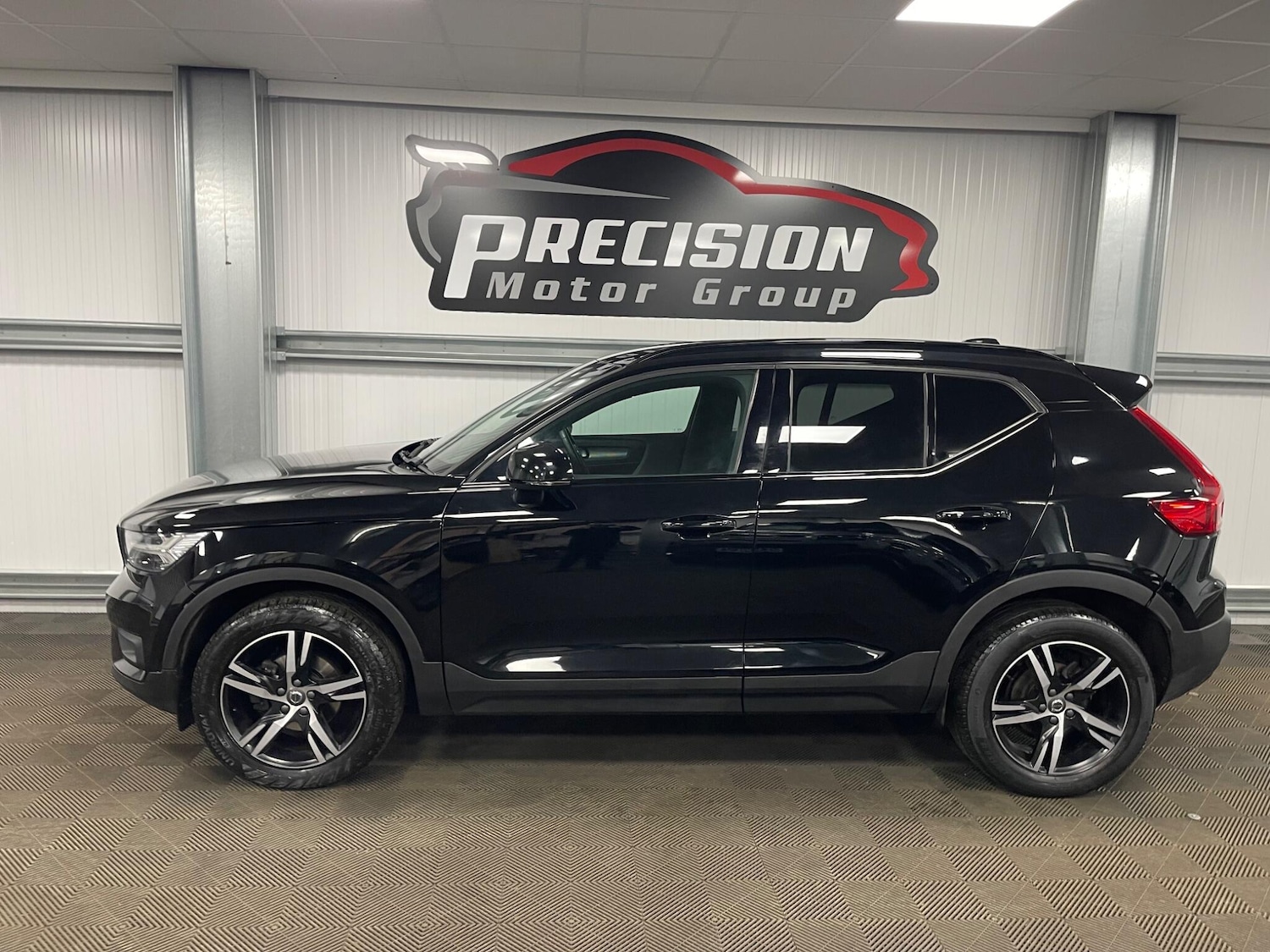 Used Volvo XC40 for sale - 77794411: Photo 19