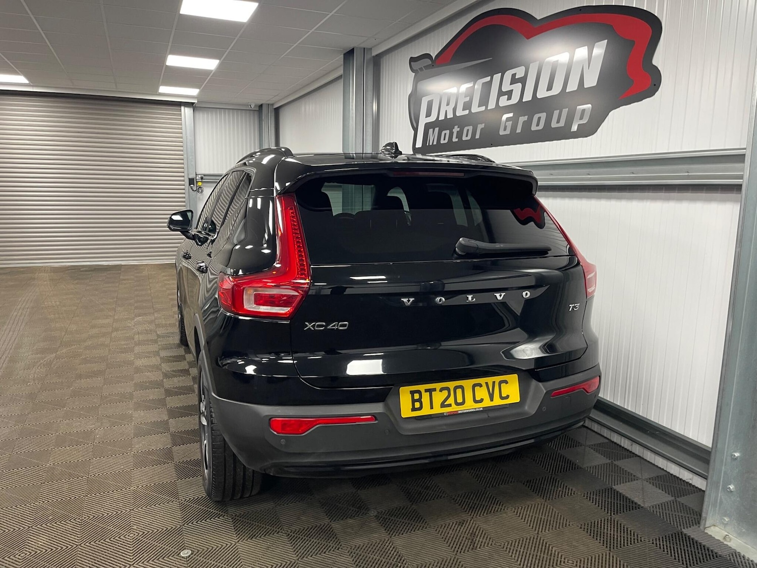 Used Volvo XC40 for sale - 77794411: Photo 25