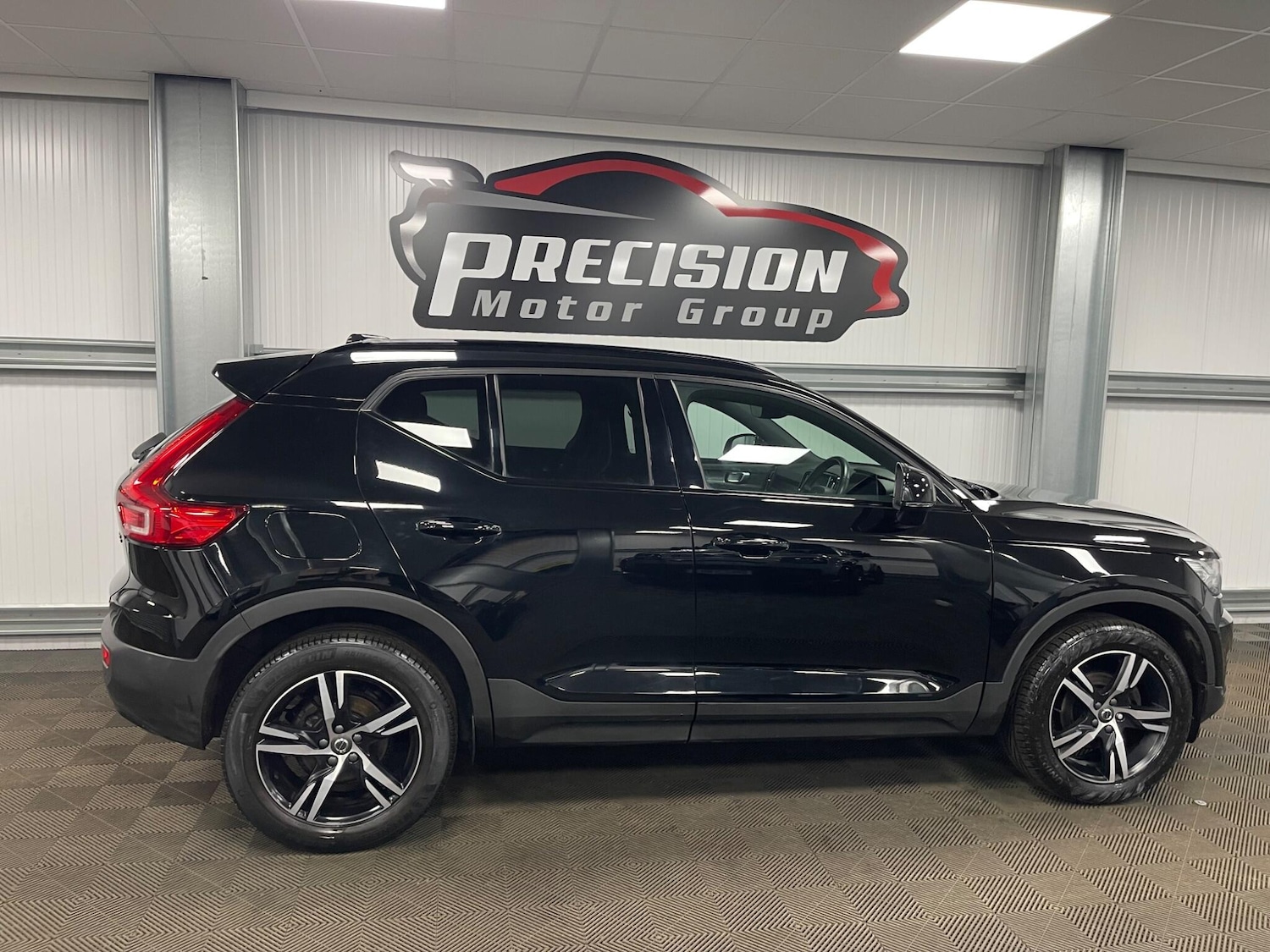 Used Volvo XC40 for sale - 77794411: Photo 30