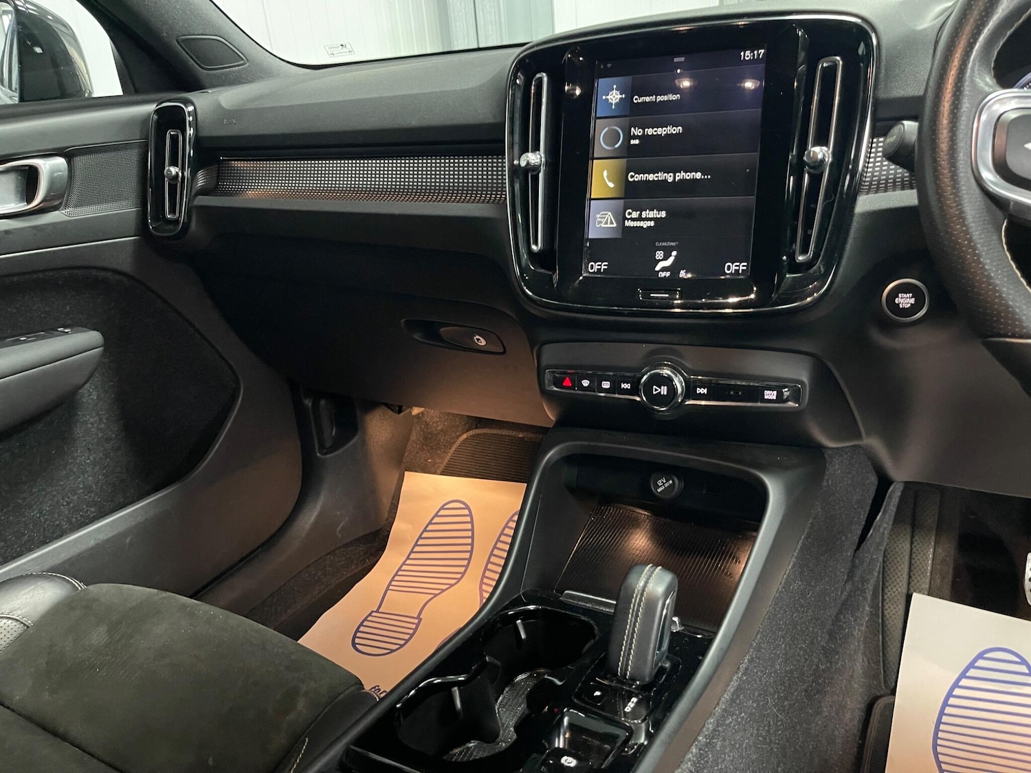 Used Volvo XC40 for sale - 77794411: Photo 42