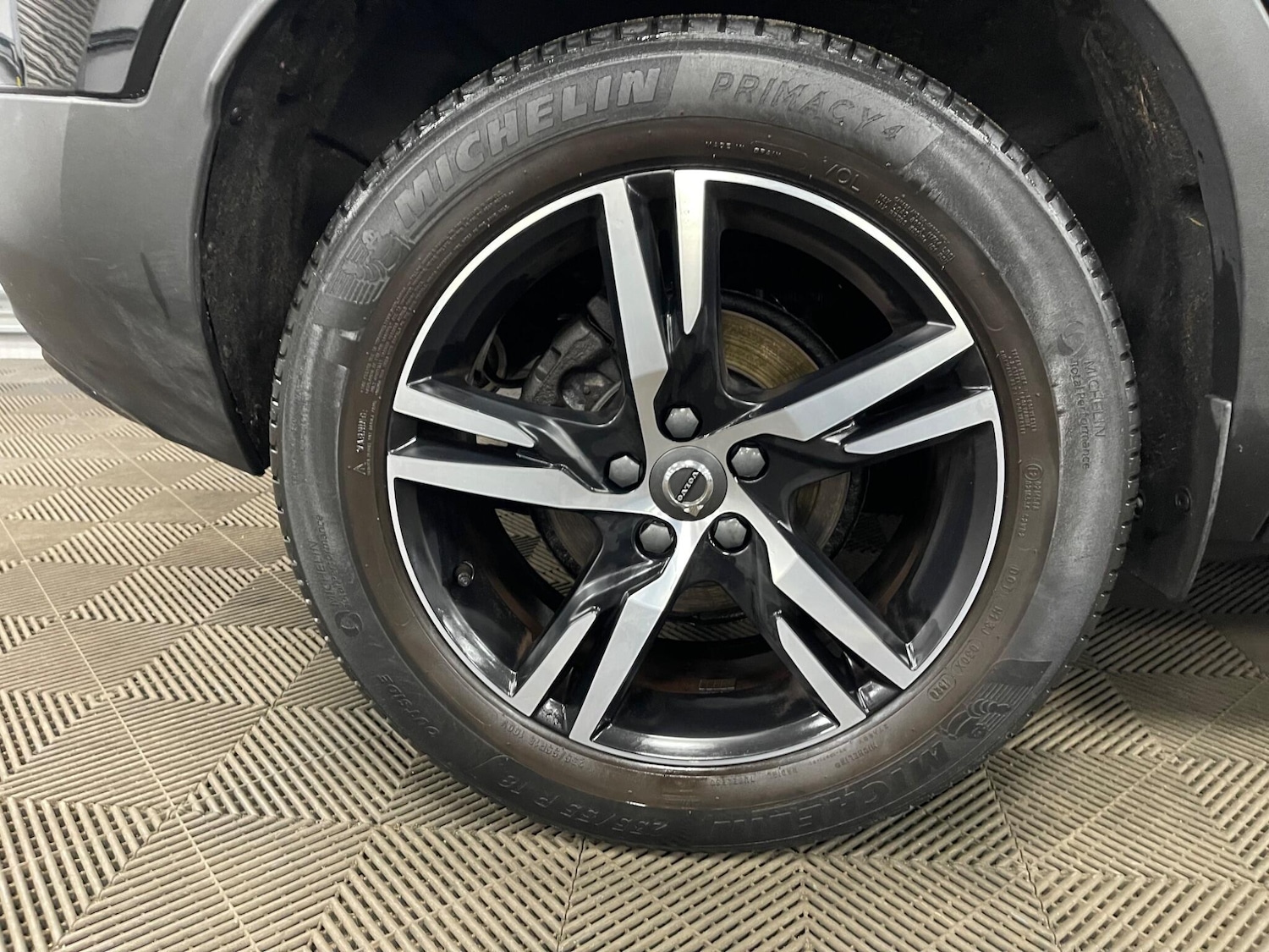 Used Volvo XC40 for sale - 77794411: Photo 53