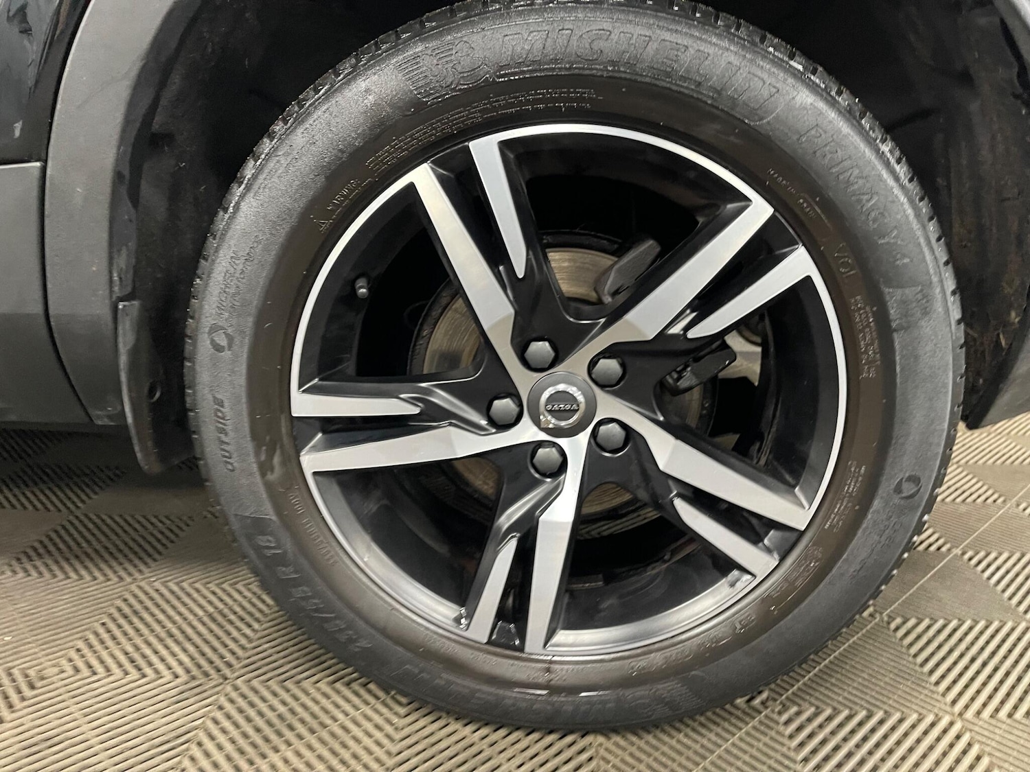 Used Volvo XC40 for sale - 77794411: Photo 54