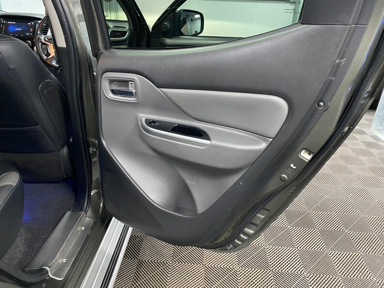 Used Mitsubishi L200 2017 for sale - 76742452: Photo 42