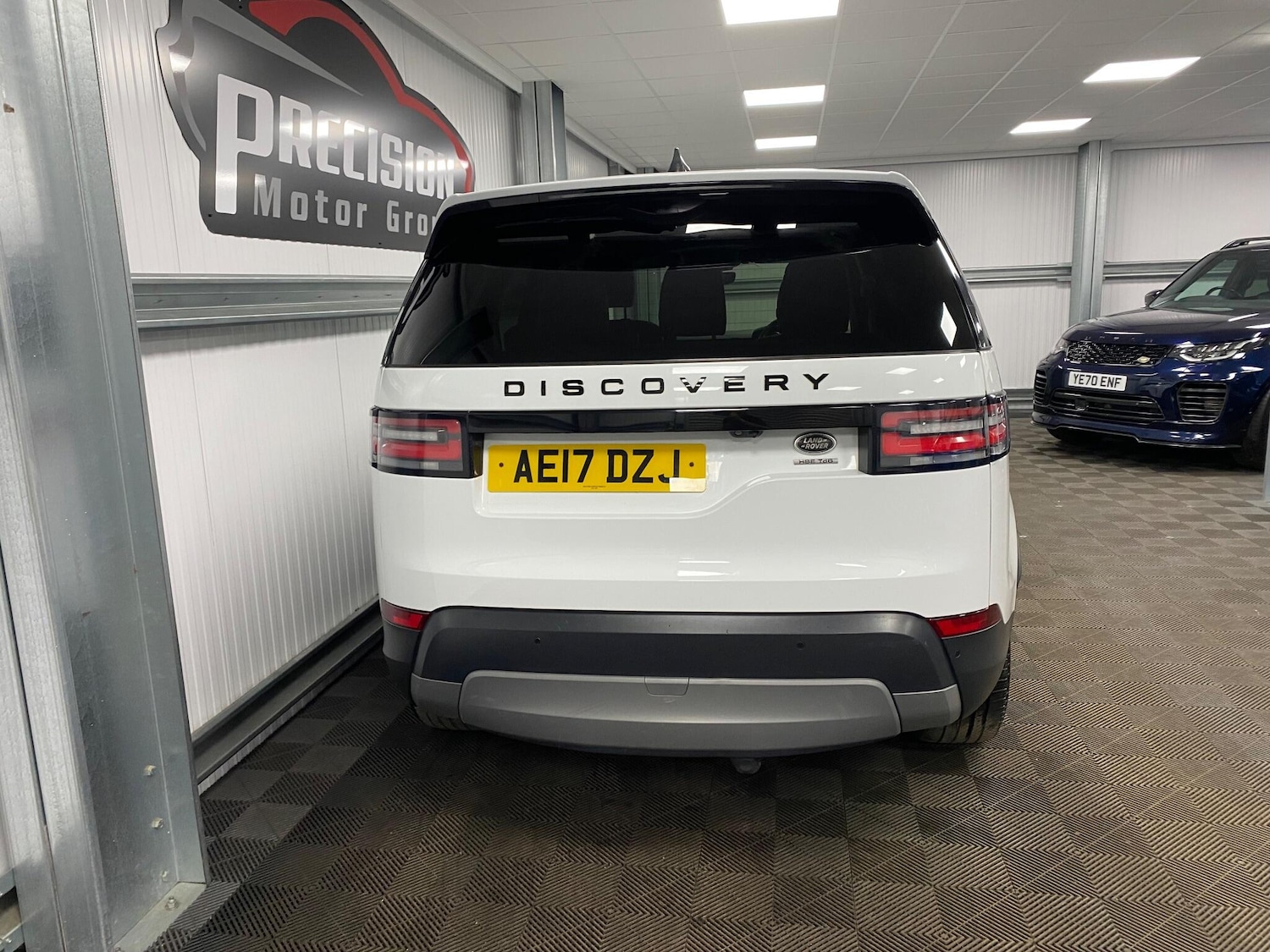 Used Land Rover Discovery 2017 for sale - 76585376: Photo 26