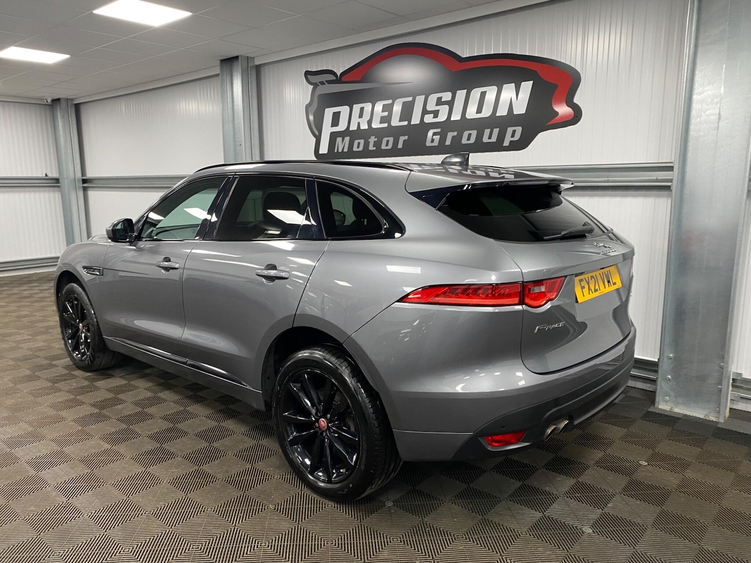 Used Jaguar F-Pace 2021 for sale - 76457415: Photo 17