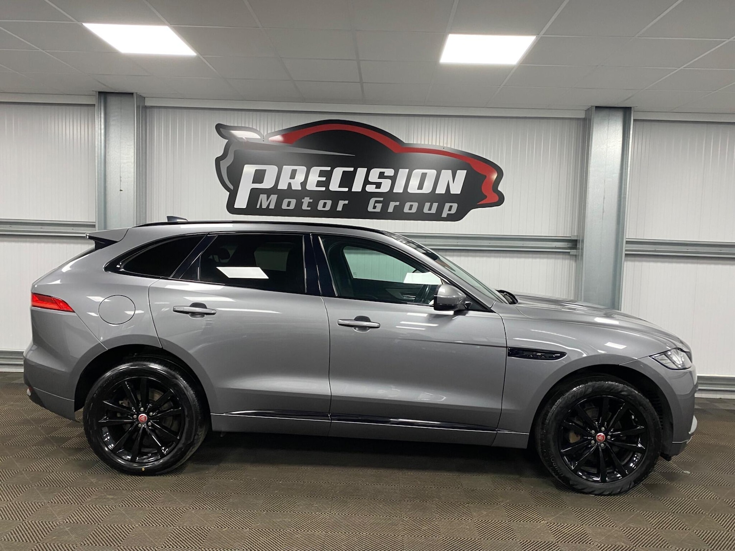 Used Jaguar F-Pace 2021 for sale - 76457415: Photo 34