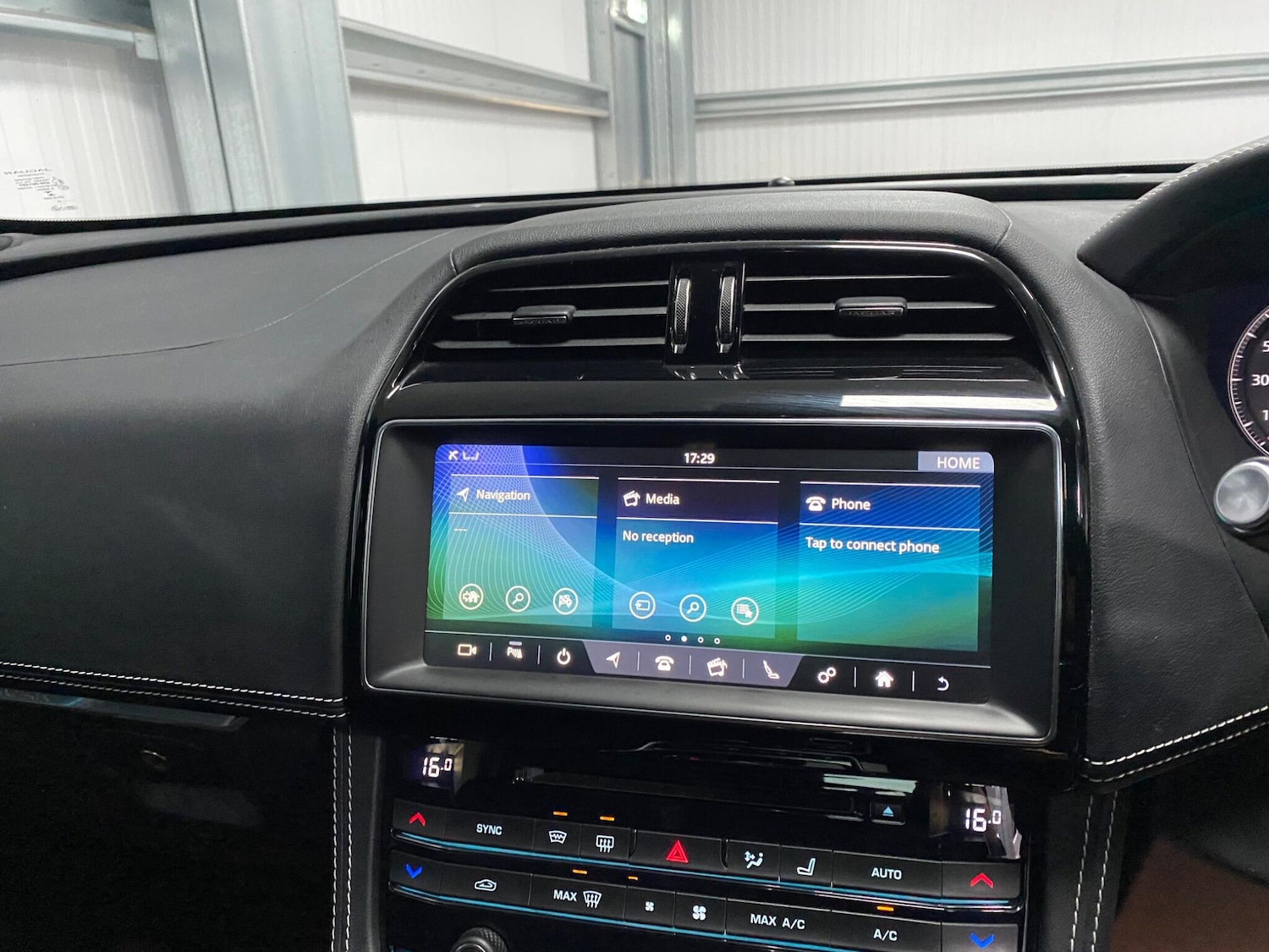 Used Jaguar F-Pace 2021 for sale - 76457415: Photo 52