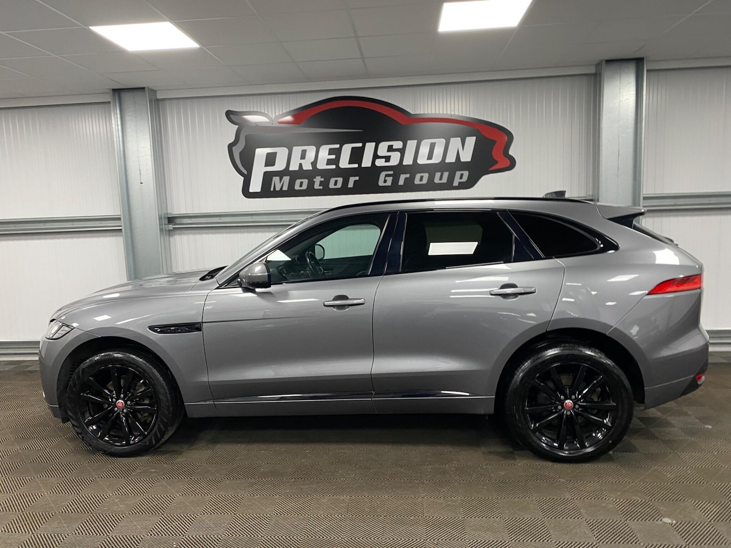 Used Jaguar F-Pace 2021 for sale - 76457415: Photo 7