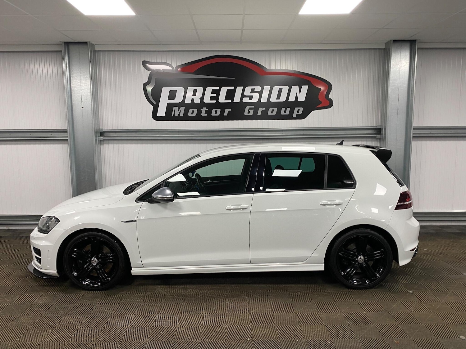 Used Volkswagen Golf 2016 for sale - 76886276: Photo 16