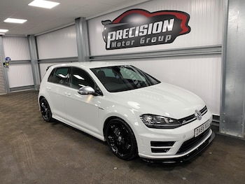 Used Volkswagen Golf 2016 for sale - 76886276: Photo