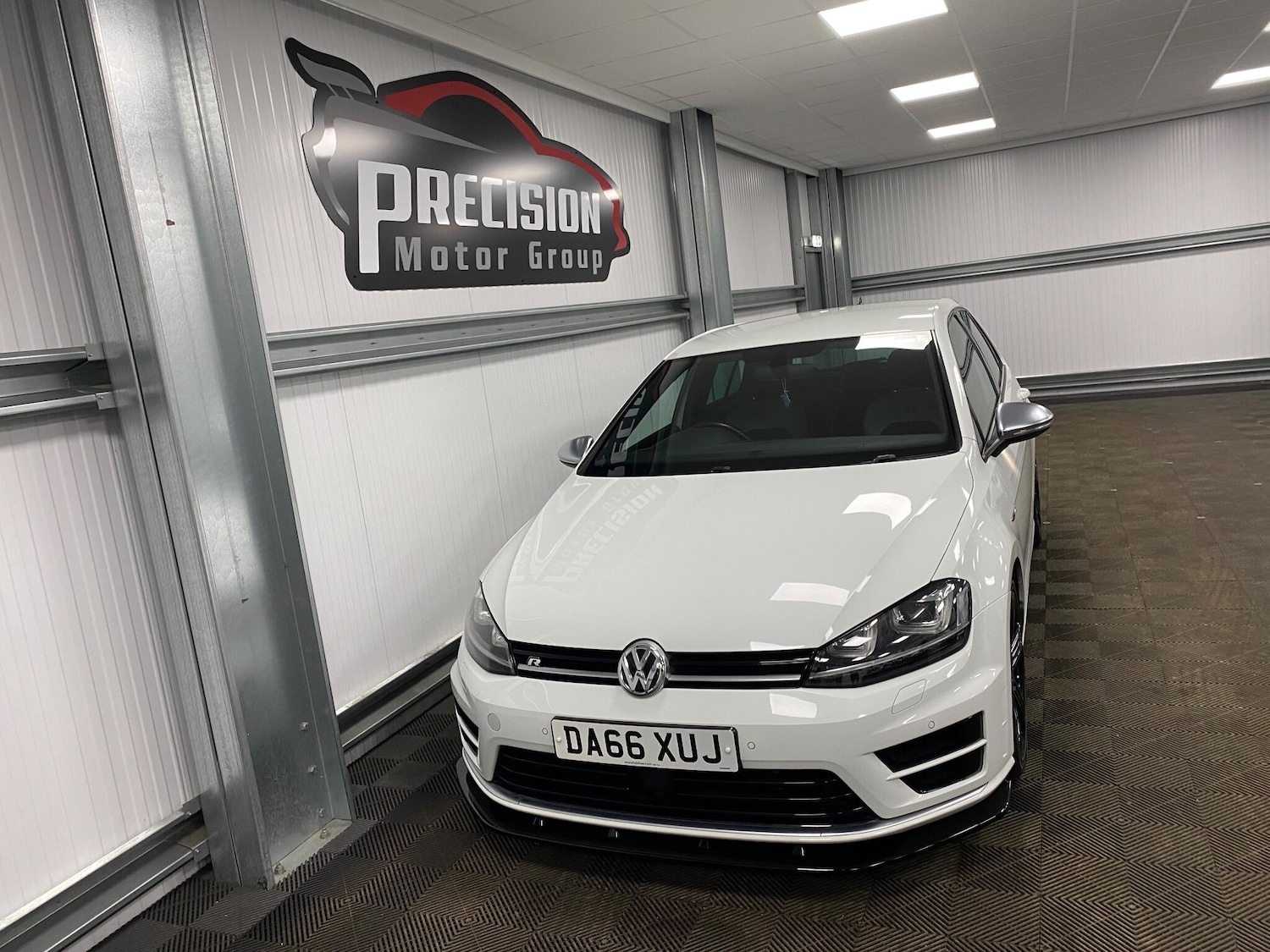 Used Volkswagen Golf 2016 for sale - 76886276: Photo 8