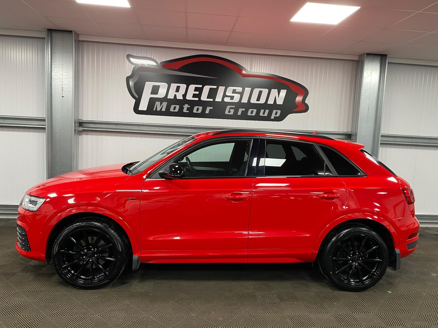 Used Audi Q3 for sale - 76992932: Photo 18