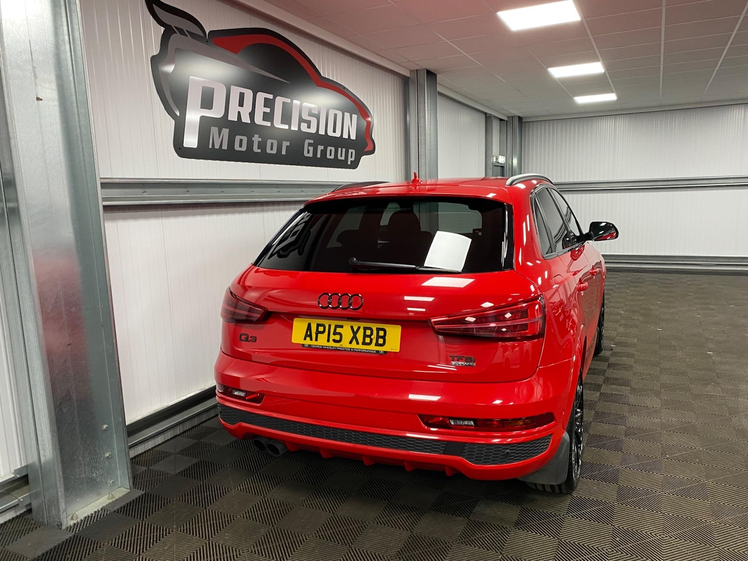 Used Audi Q3 for sale - 76992932: Photo 25