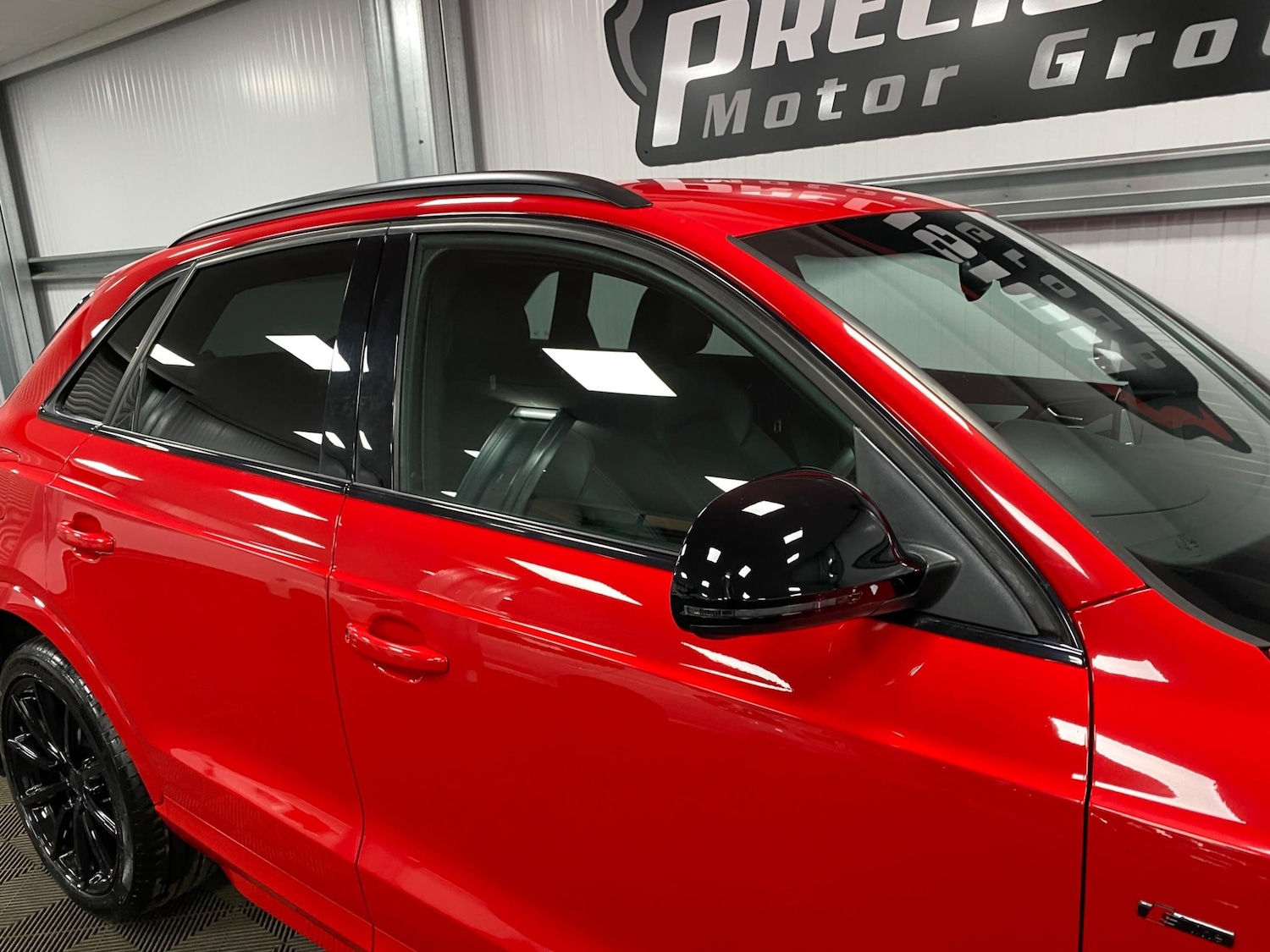 Used Audi Q3 for sale - 76992932: Photo 26