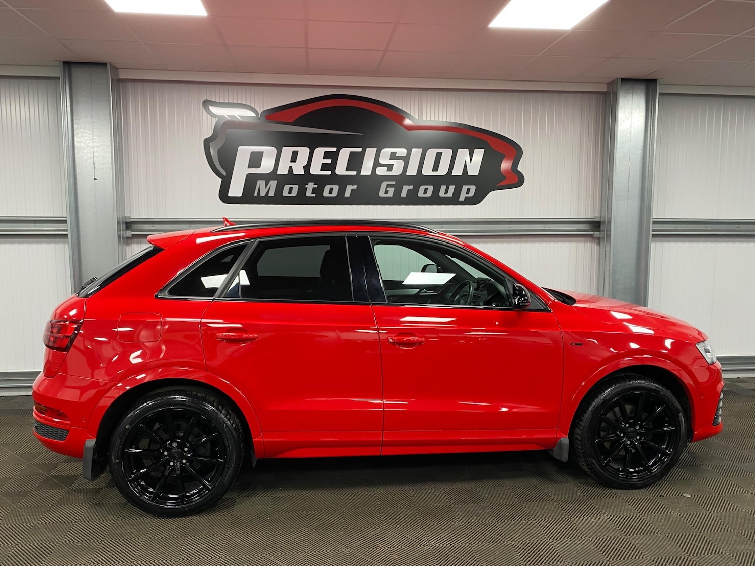 Used Audi Q3 for sale - 76992932: Photo 28