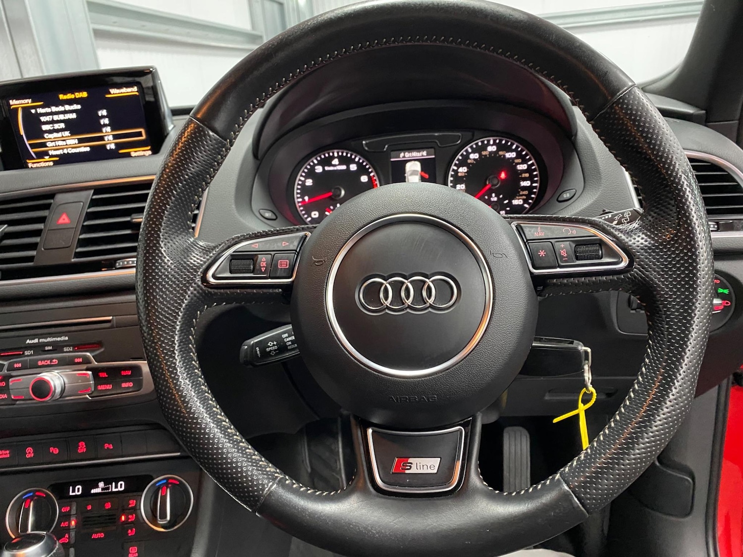 Used Audi Q3 for sale - 76992932: Photo 33