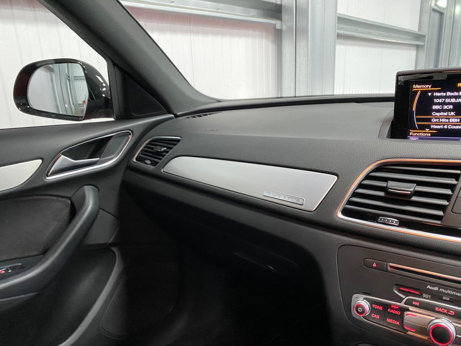 Used Audi Q3 for sale - 76992932: Photo 36