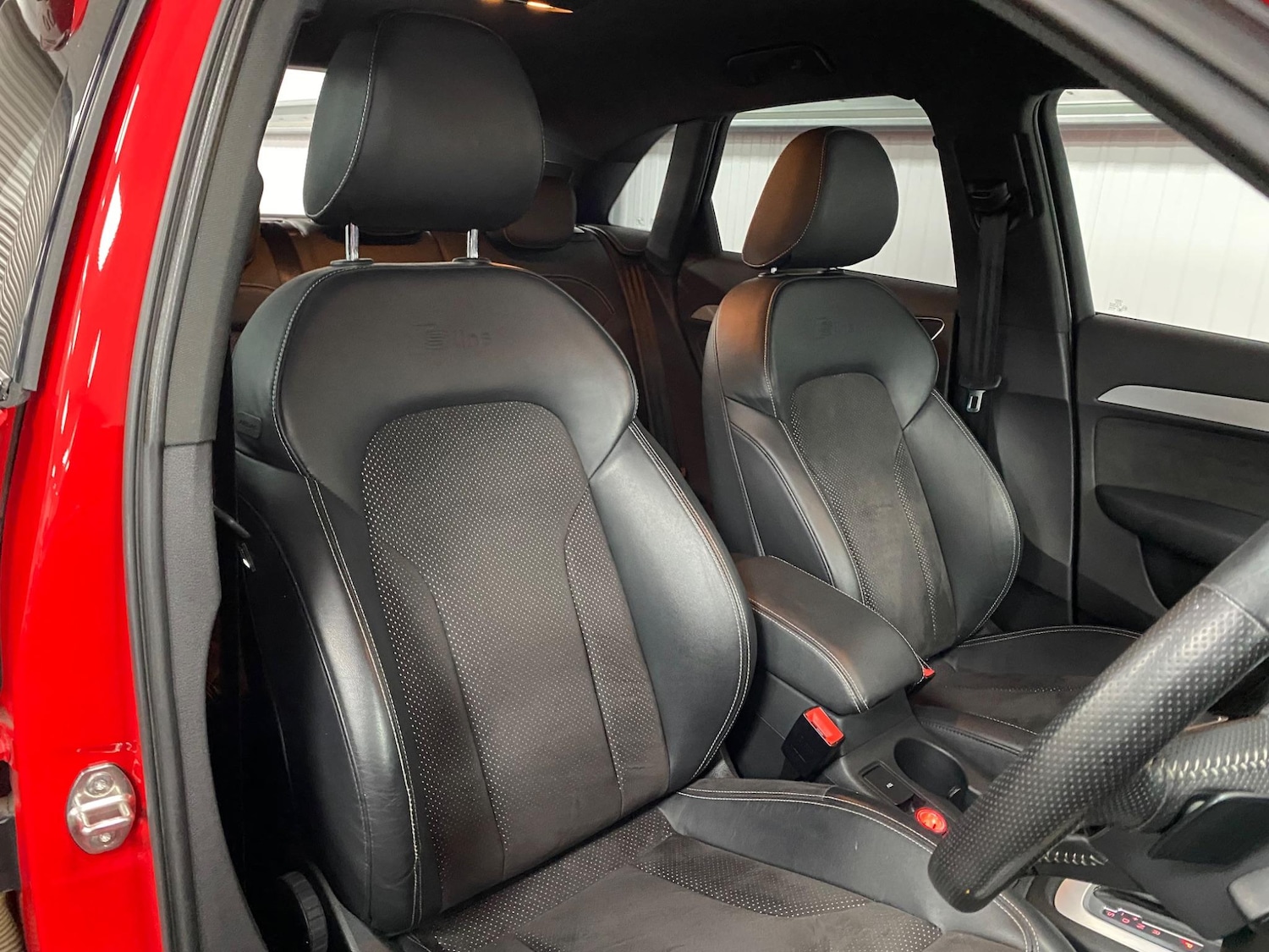 Used Audi Q3 for sale - 76992932: Photo 41